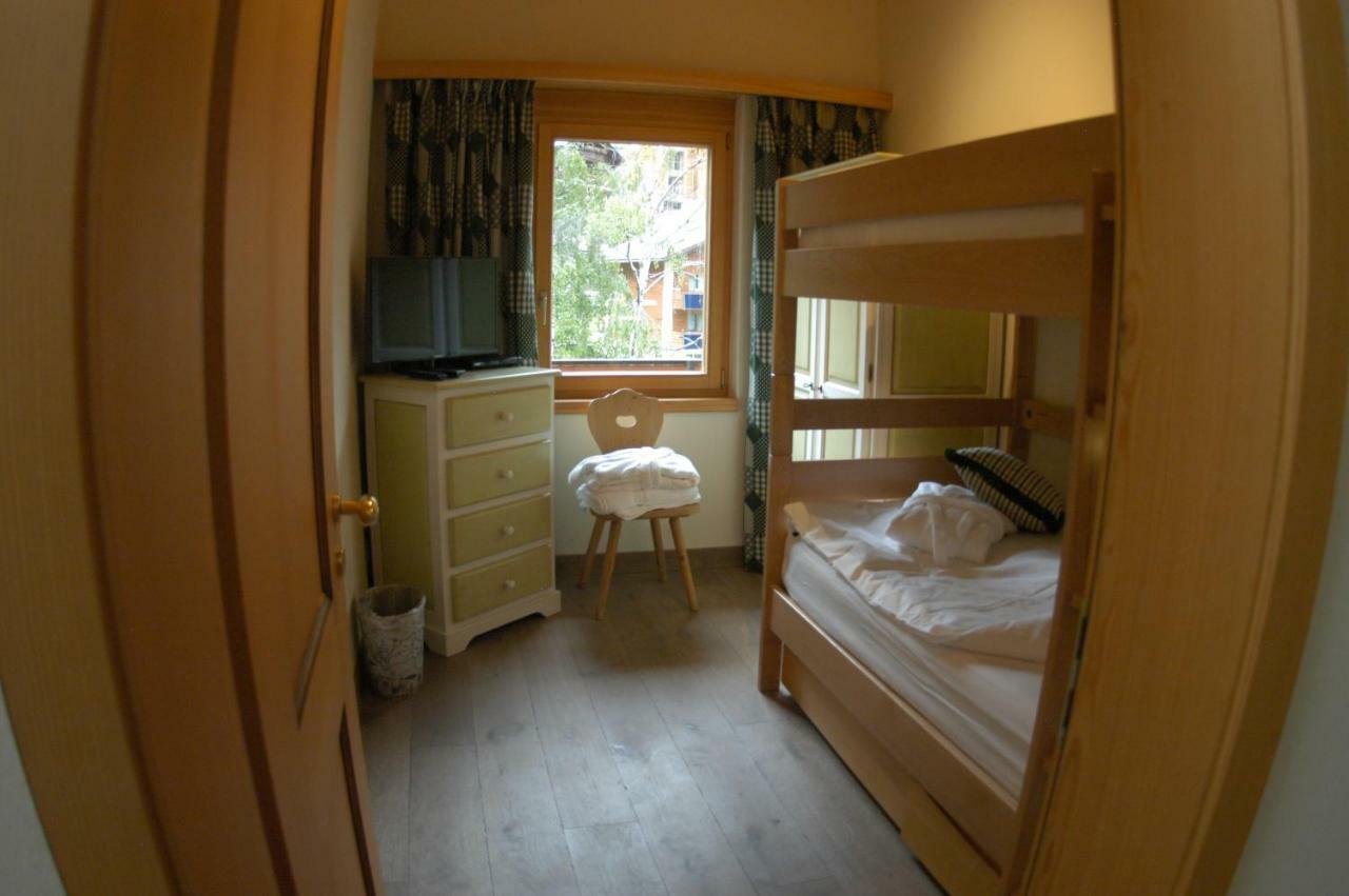 Chalet Guggenbiel Цермат Екстериор снимка